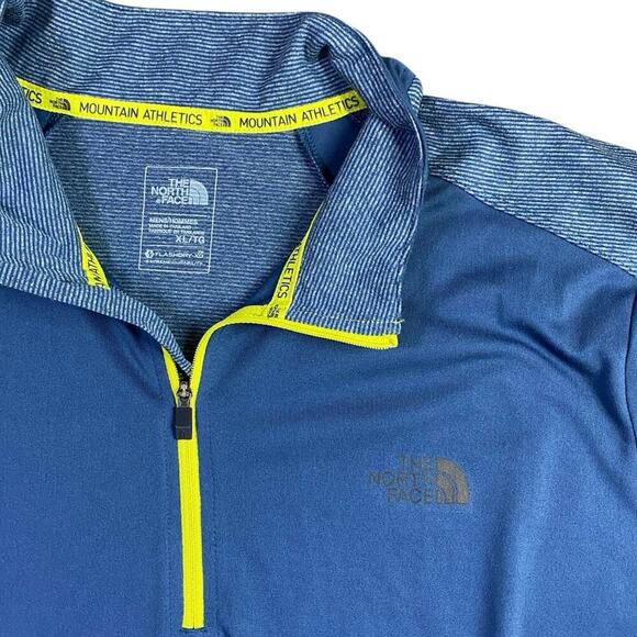 The North Face Flashdry Mountain Athletics 1/4 Zip Pullover - XL - Picture 2 of 3
